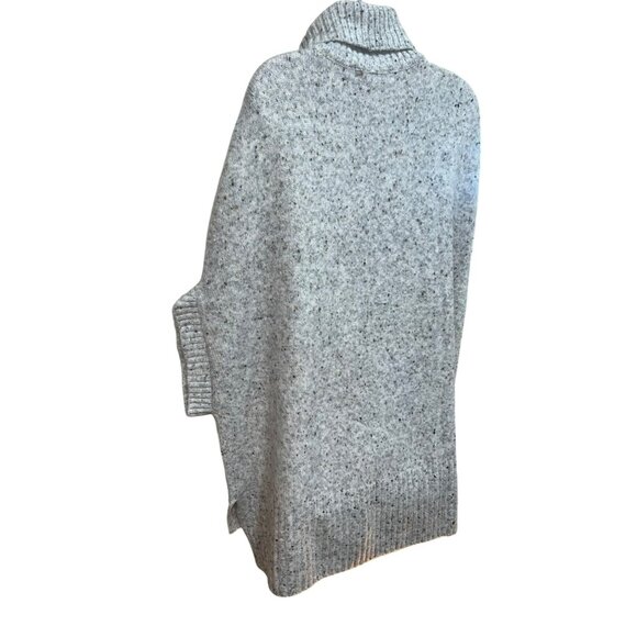 New Bishop + Young SOFT Speckled Gray Knit Poncho Sweater Turtleneck Small - Picture 8 of 11